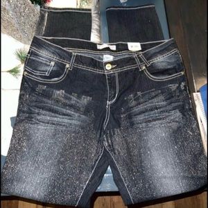 Super sparkly dark denim stretchy jeans, NWT, size 17 but fits as a 15.
